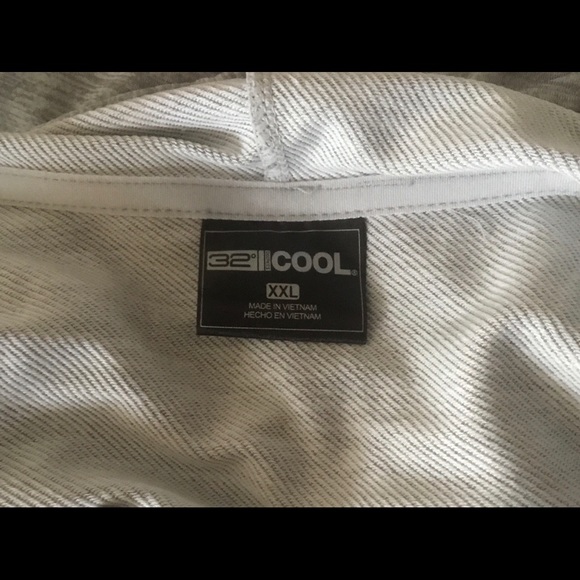 32 Degrees cool lightweight jacket - Picture 3 of 4